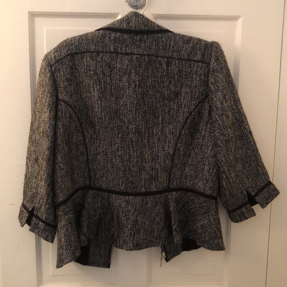 White House Black market WHBM, black white silver tweed jacket size 14 - Picture 5 of 7